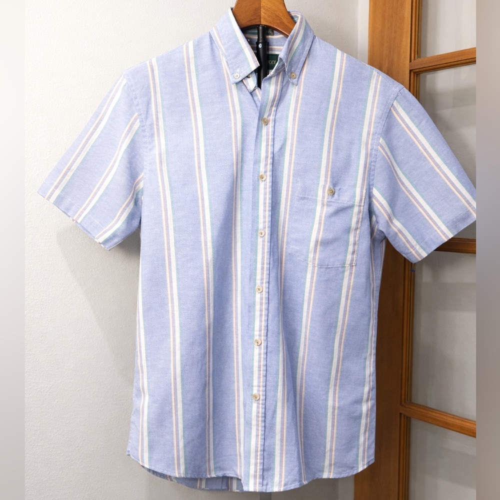 Van Heusen Men’s Short Sleeve Button Down Shirt Striped Cotton Preppy Size S